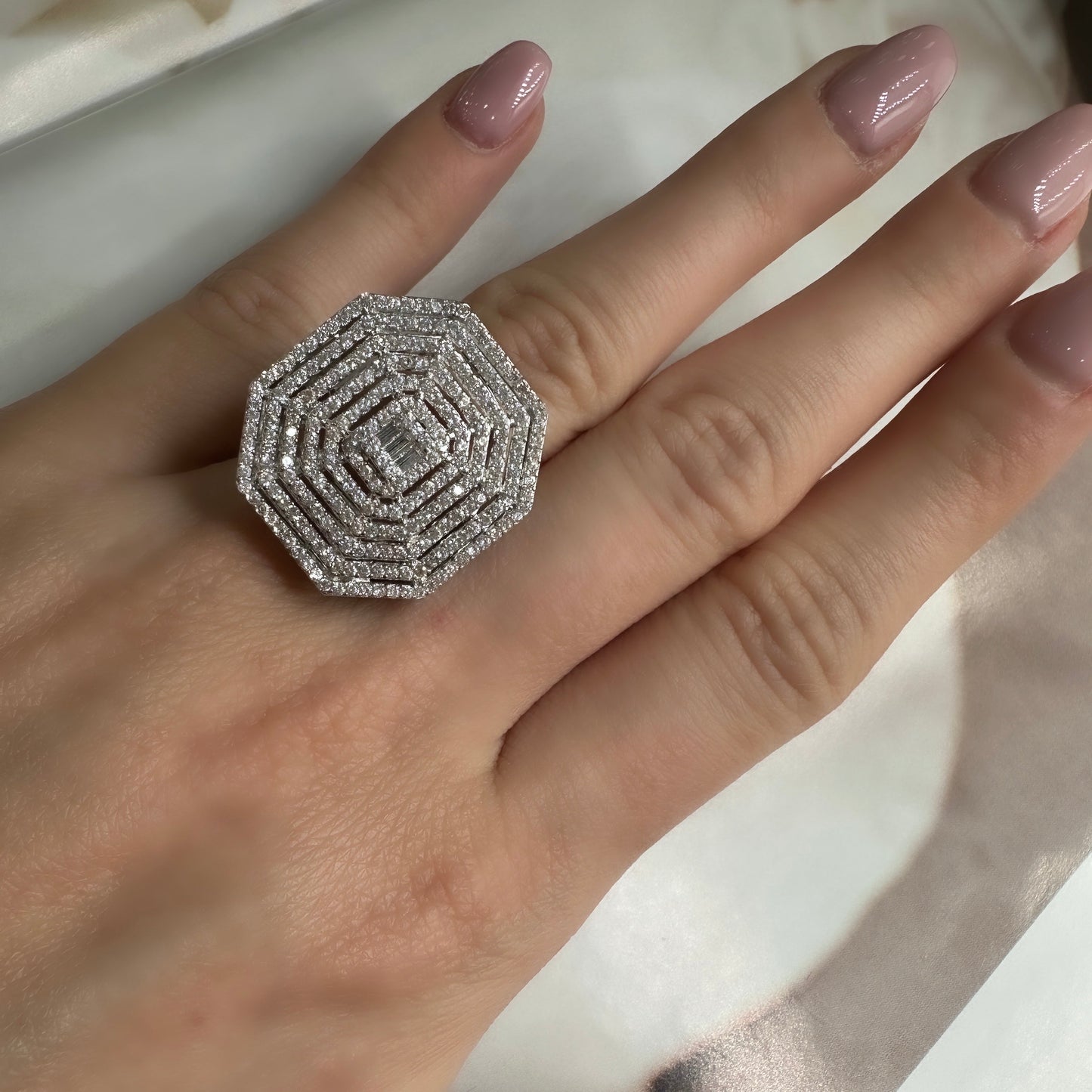 Baguette Round Ring