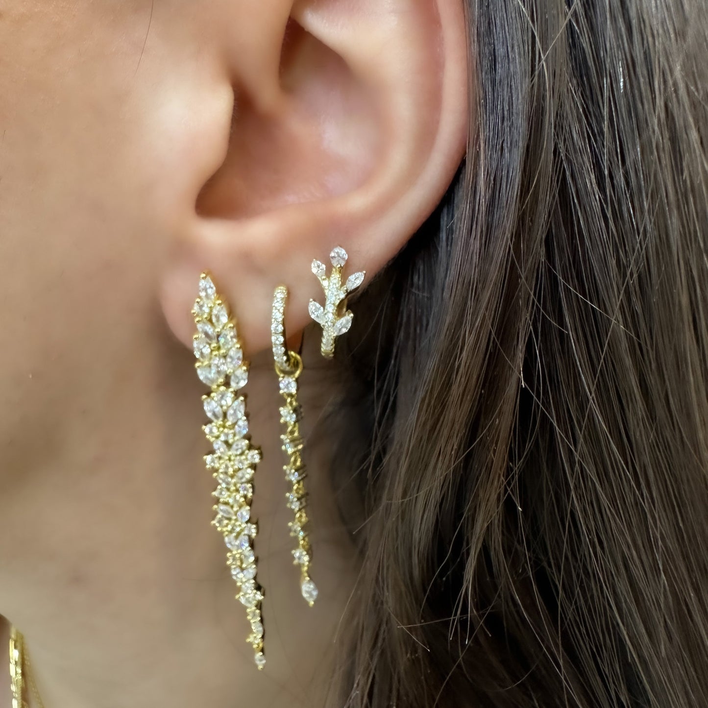Dangling Flower Earrings