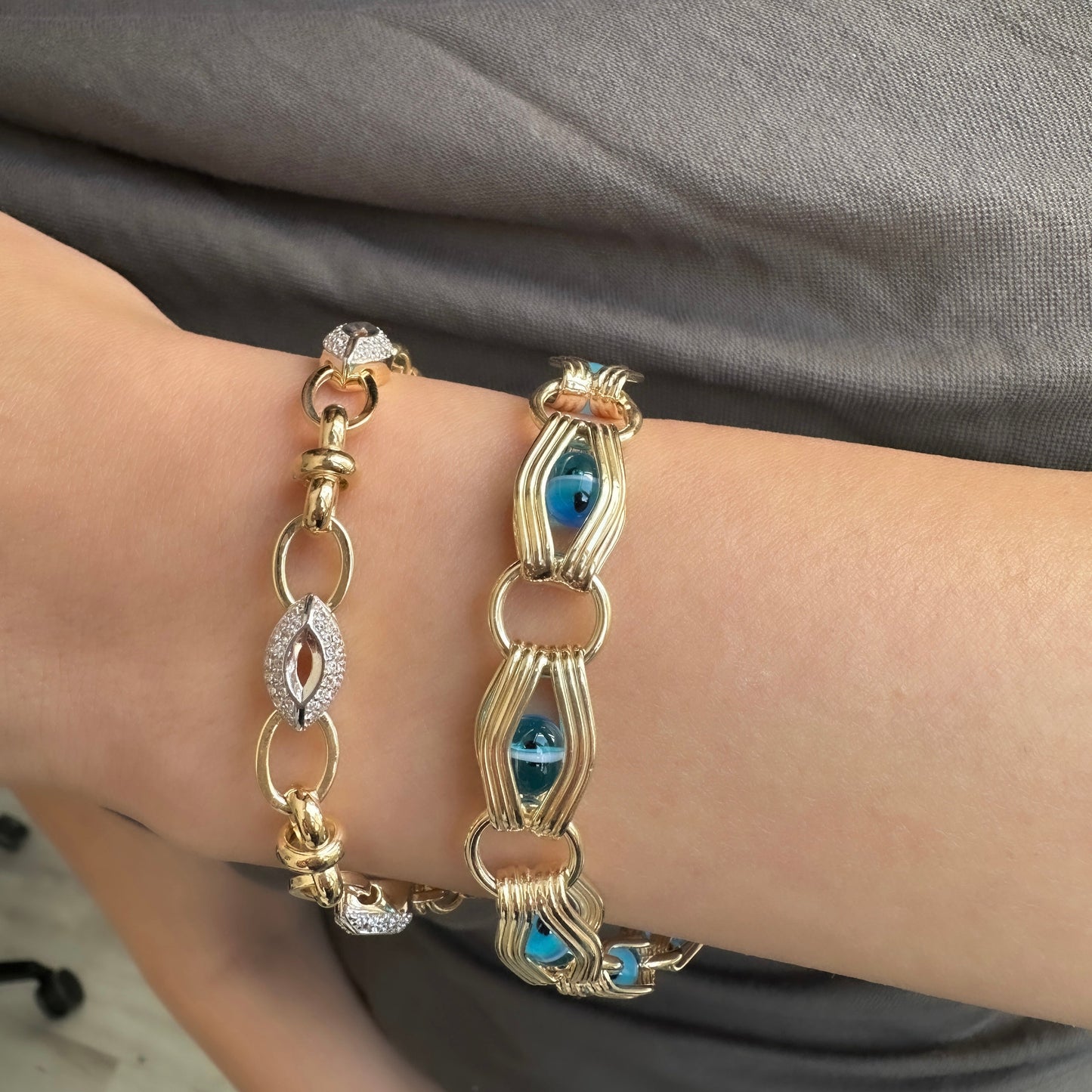 Mussel Model Stone Hollow Bracelet