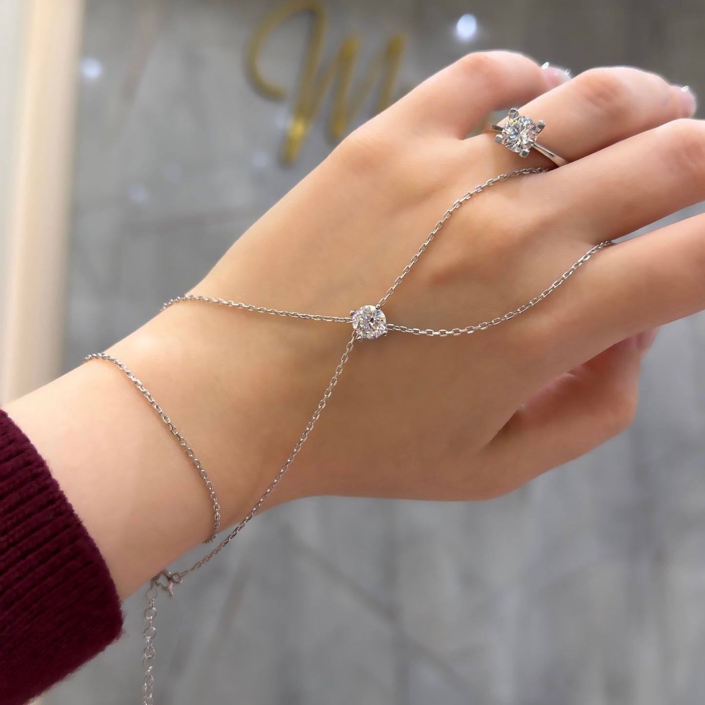 Moissanite Solitaire Shahmaran