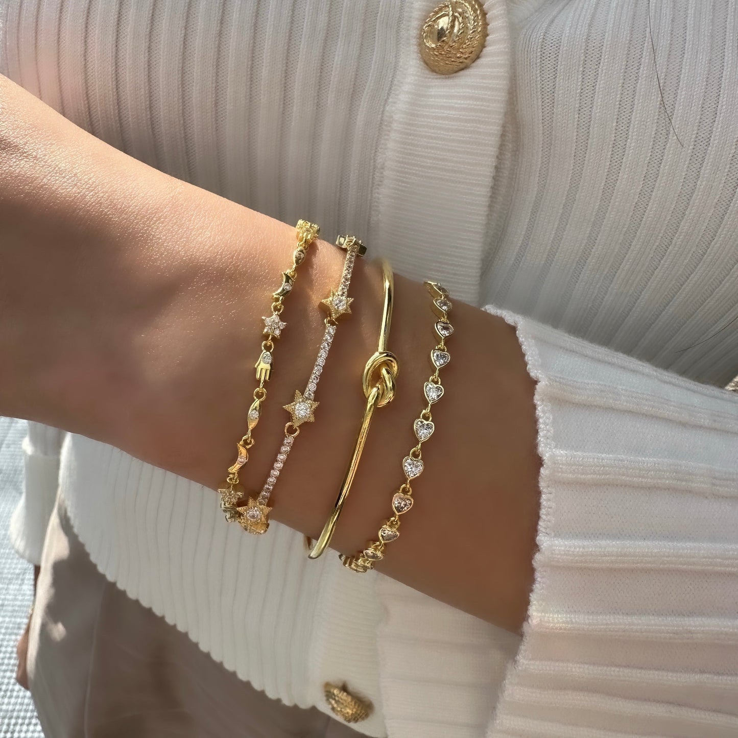 Bella Figured Sequential Bracelet