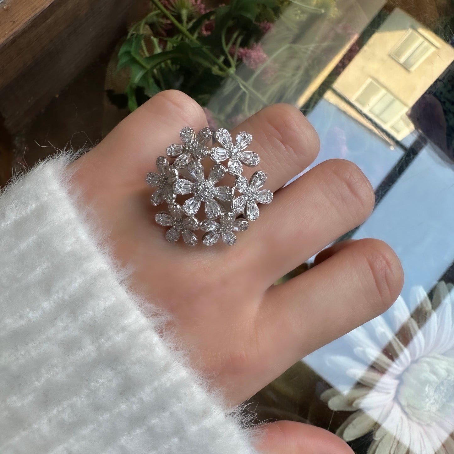 Flower Model Ring