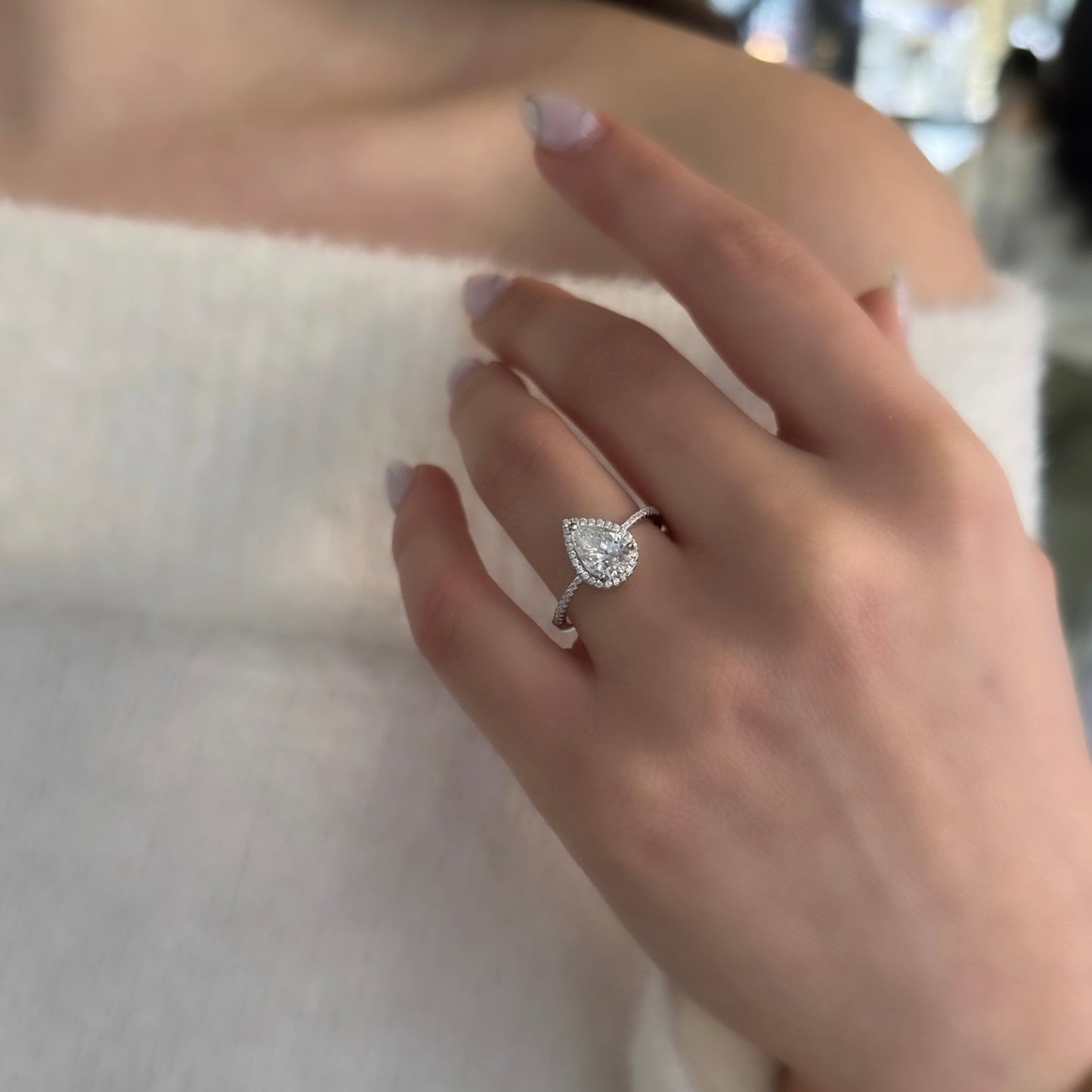 Teardrop G-Color Ring