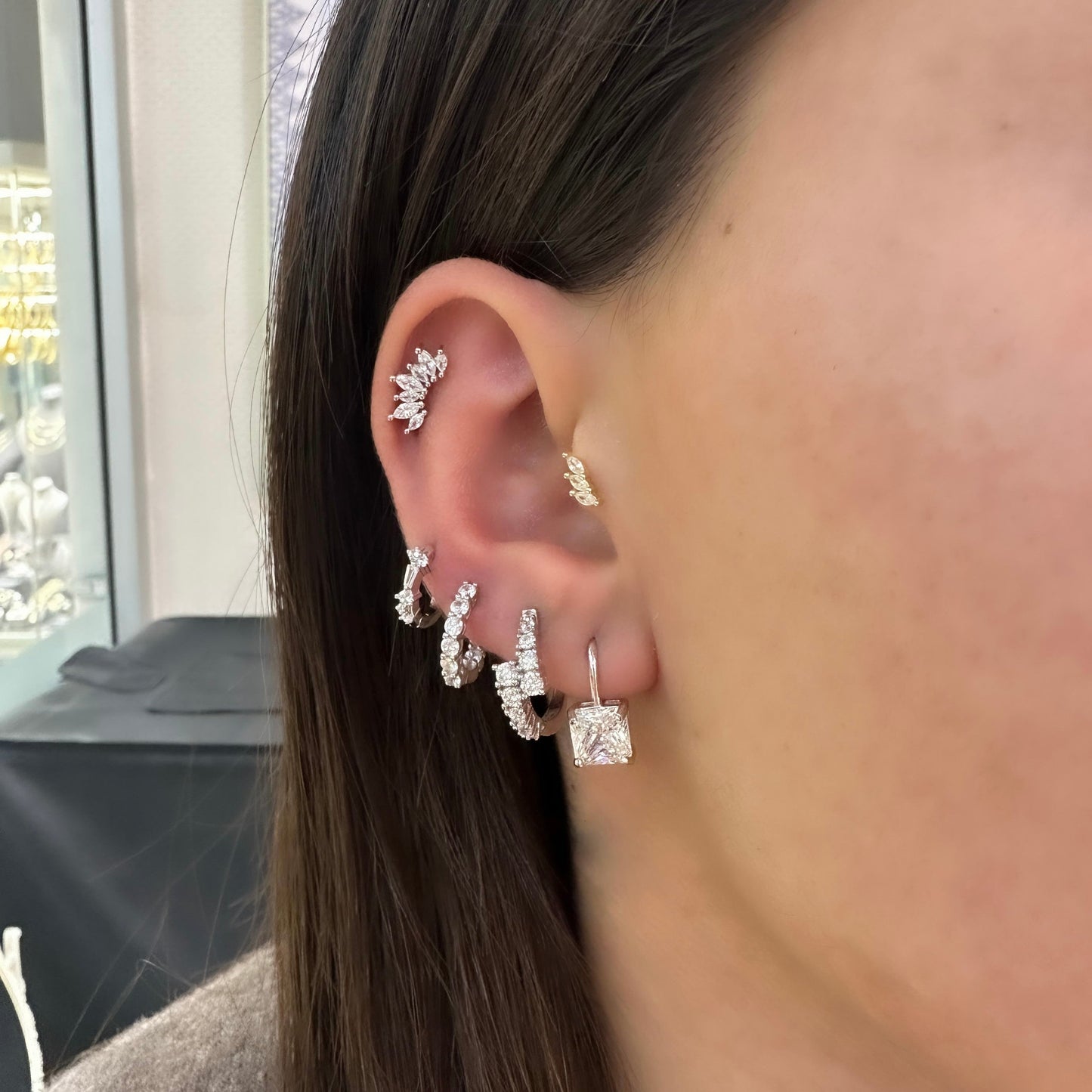 Square Mount G-Color Earrings