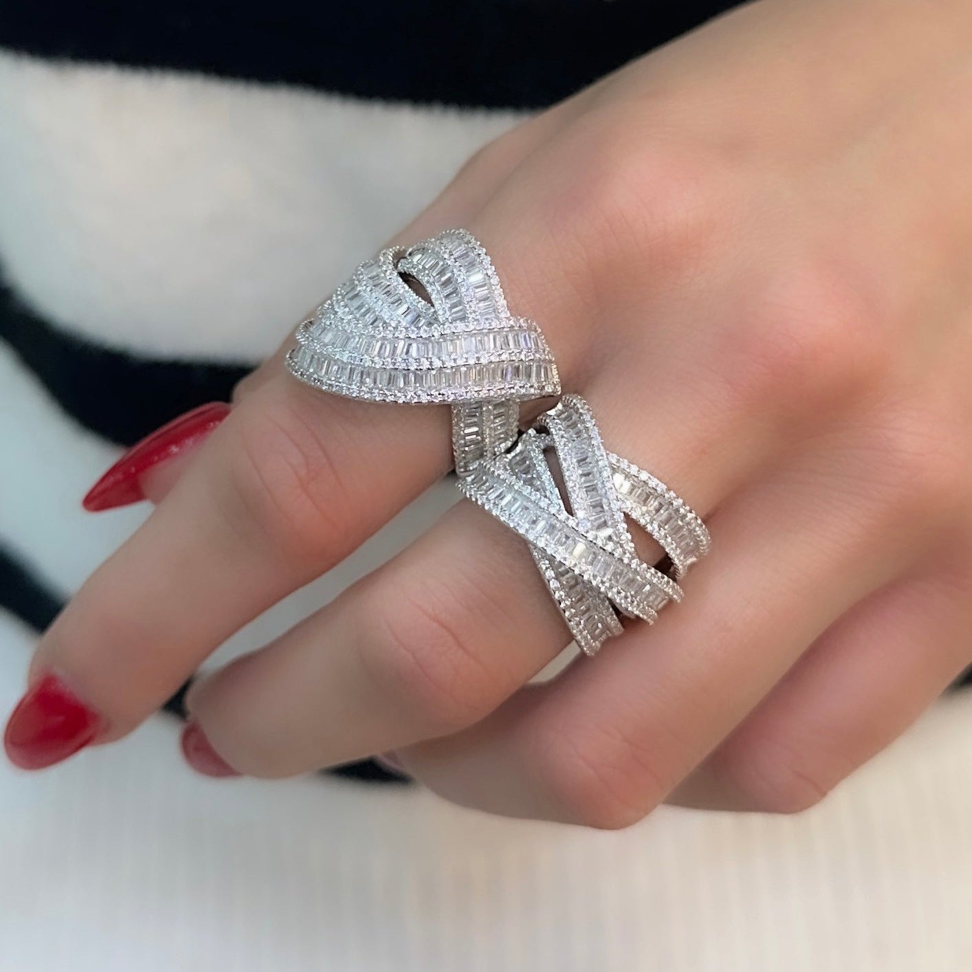 Cross Spiral Ring
