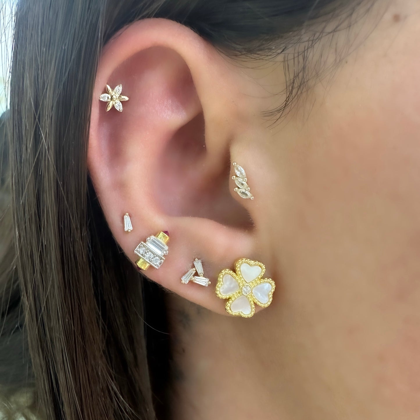 Clover Model Earring