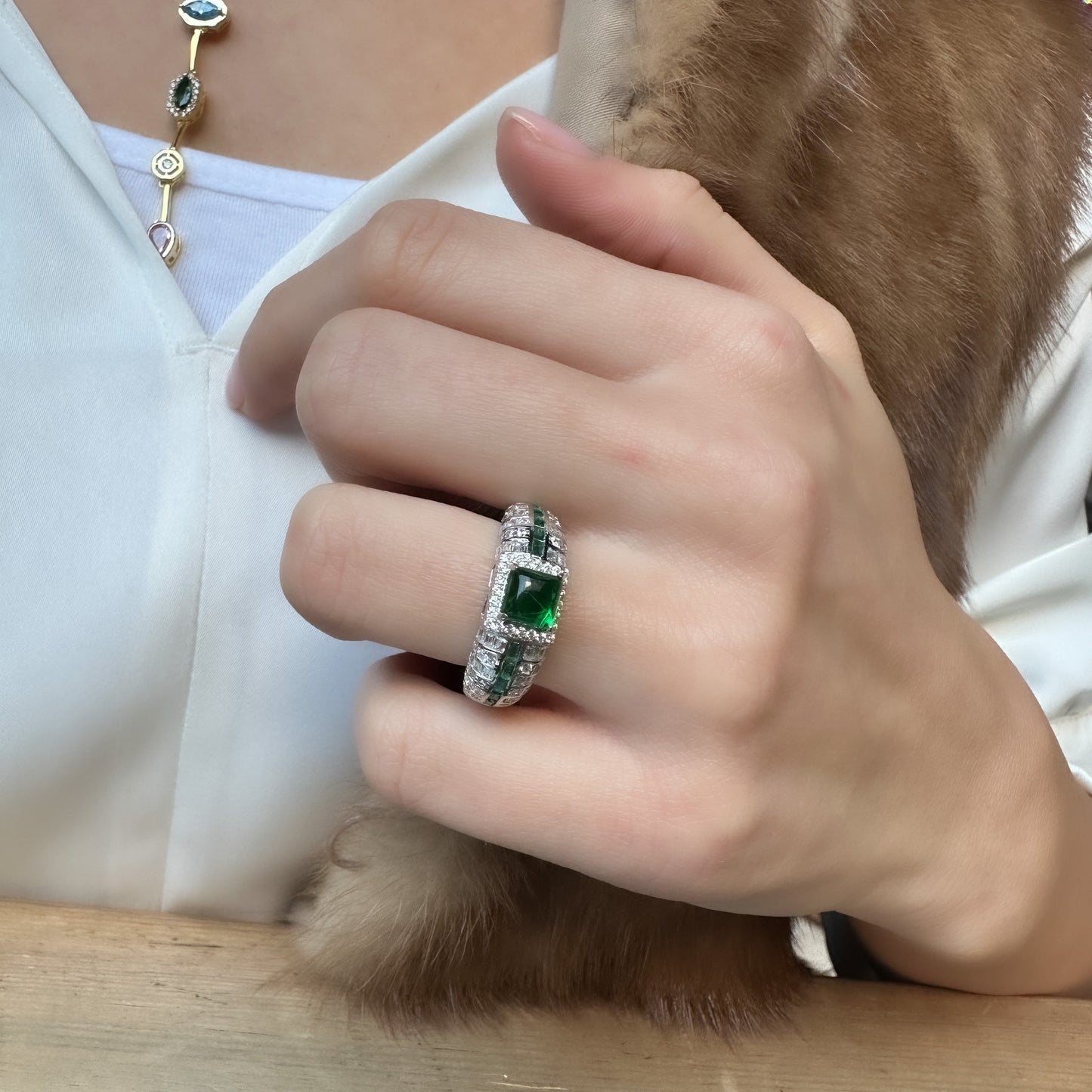 Green Color Ring in the Middle