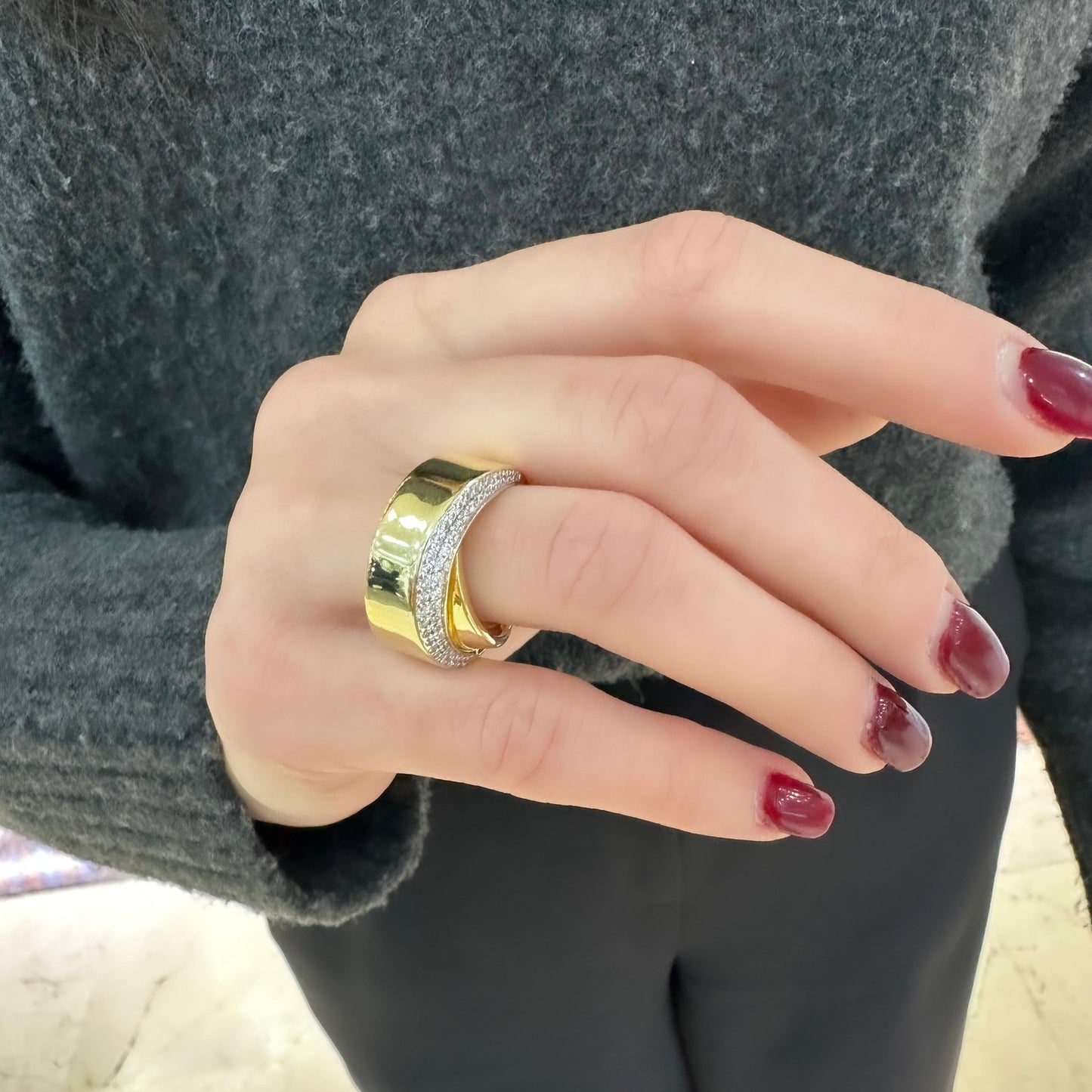 Modern Ring with Row Stone