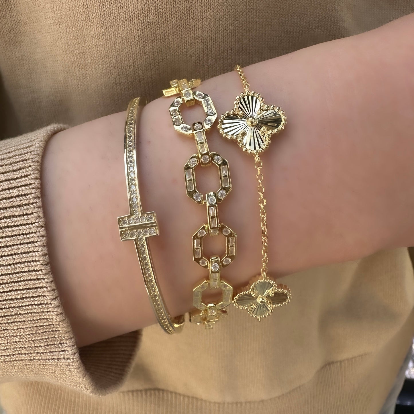Design Stone Paperclip Bracelet