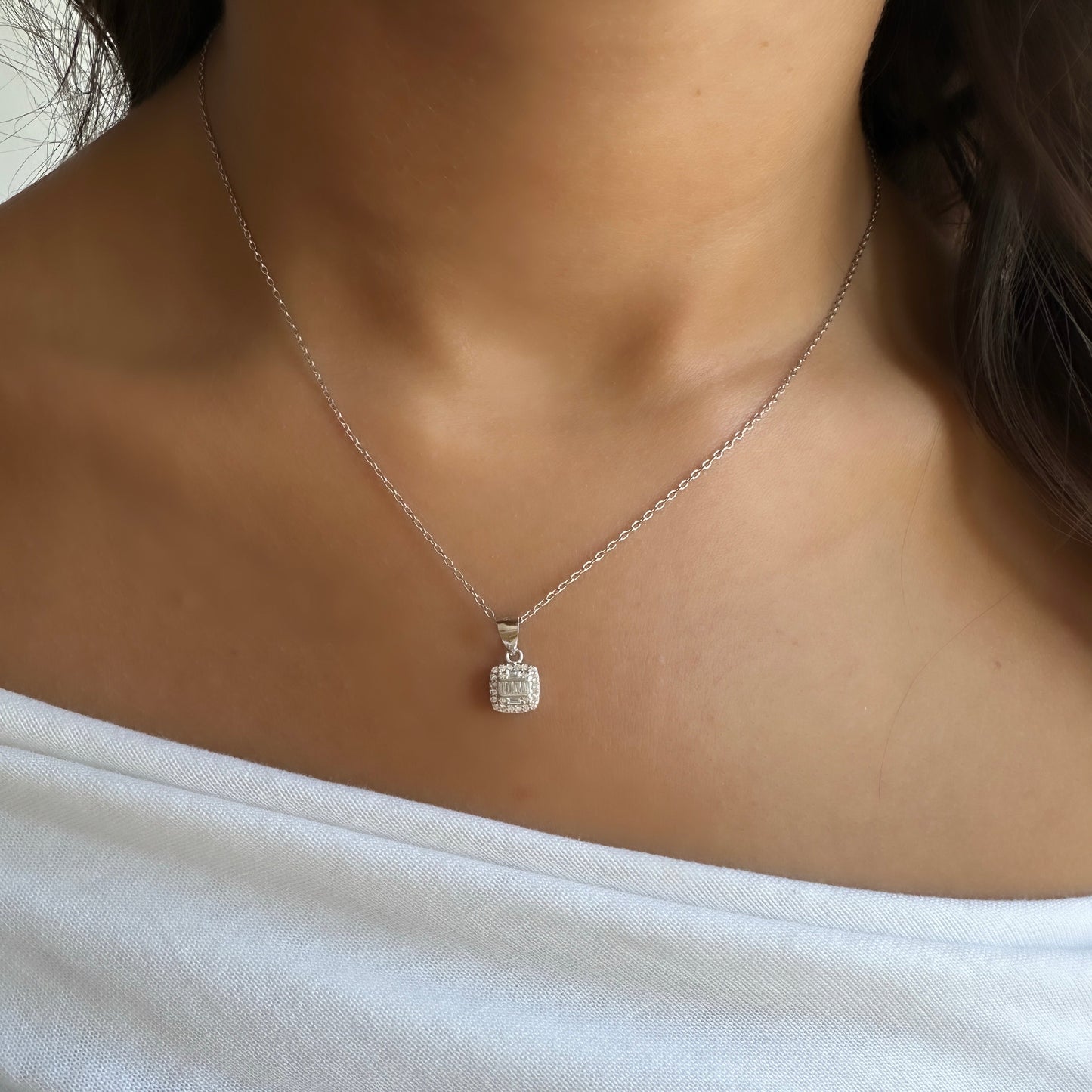 Minimal Baguette Necklace