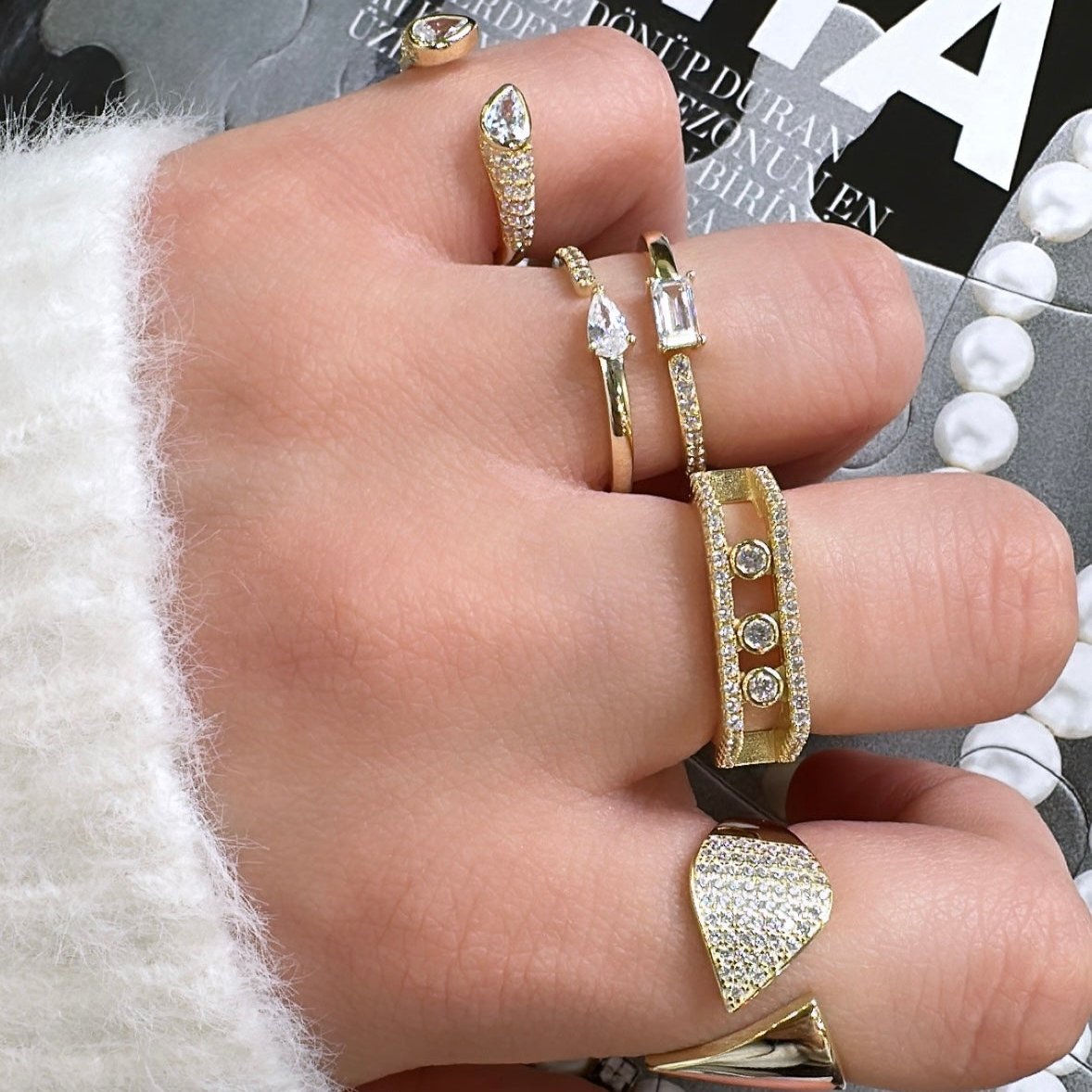 Drop Baguette Pinky Finger Ring