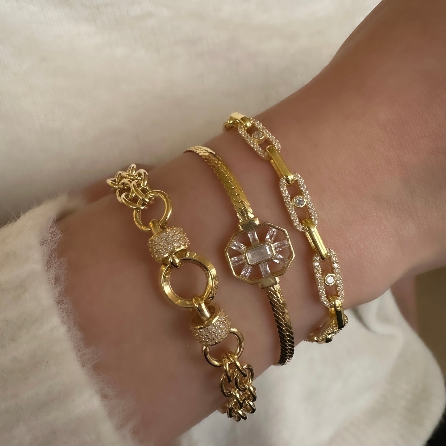 Gala Drop Baguette Bracelet