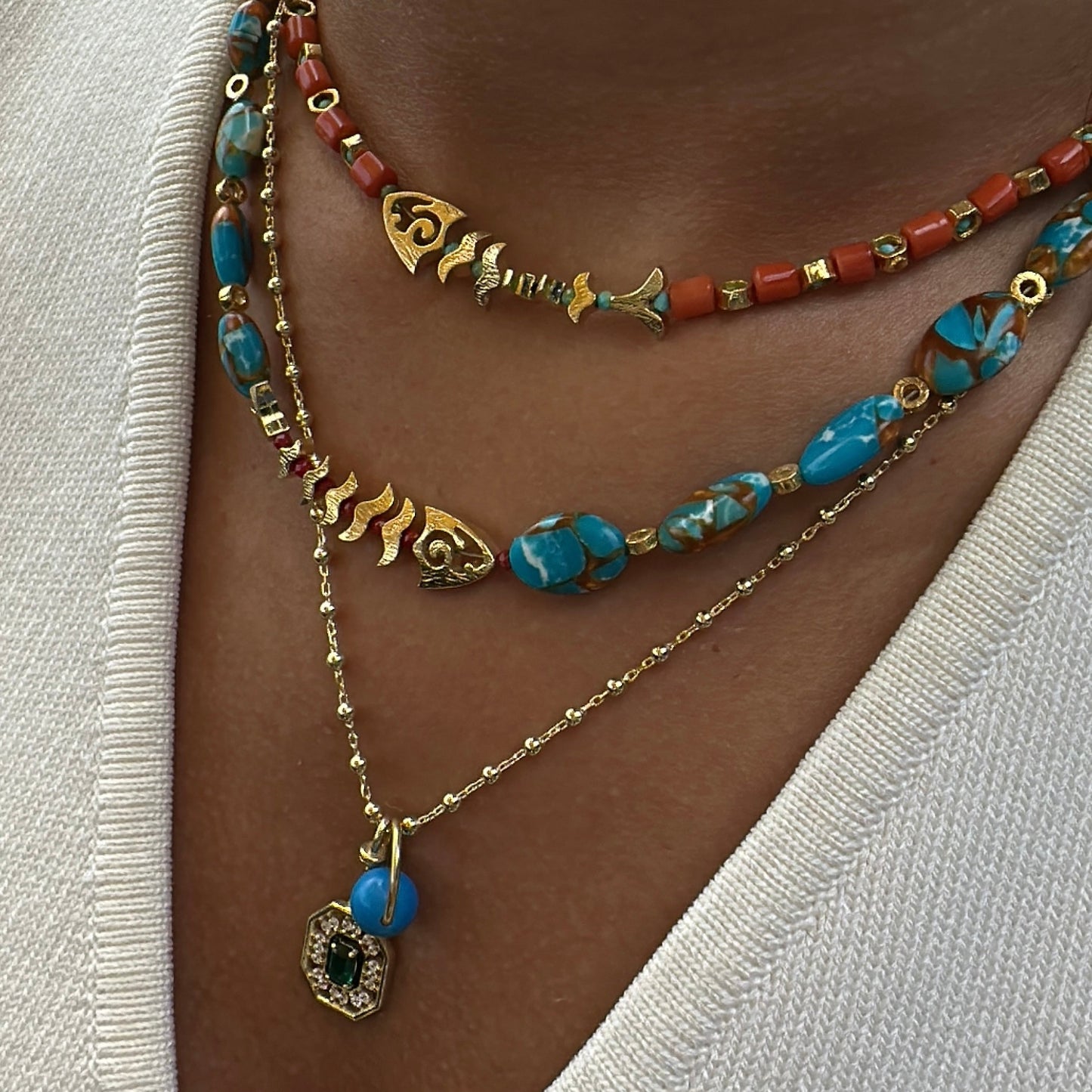 Fish Detailed Coral Stone Natural Stone Necklace