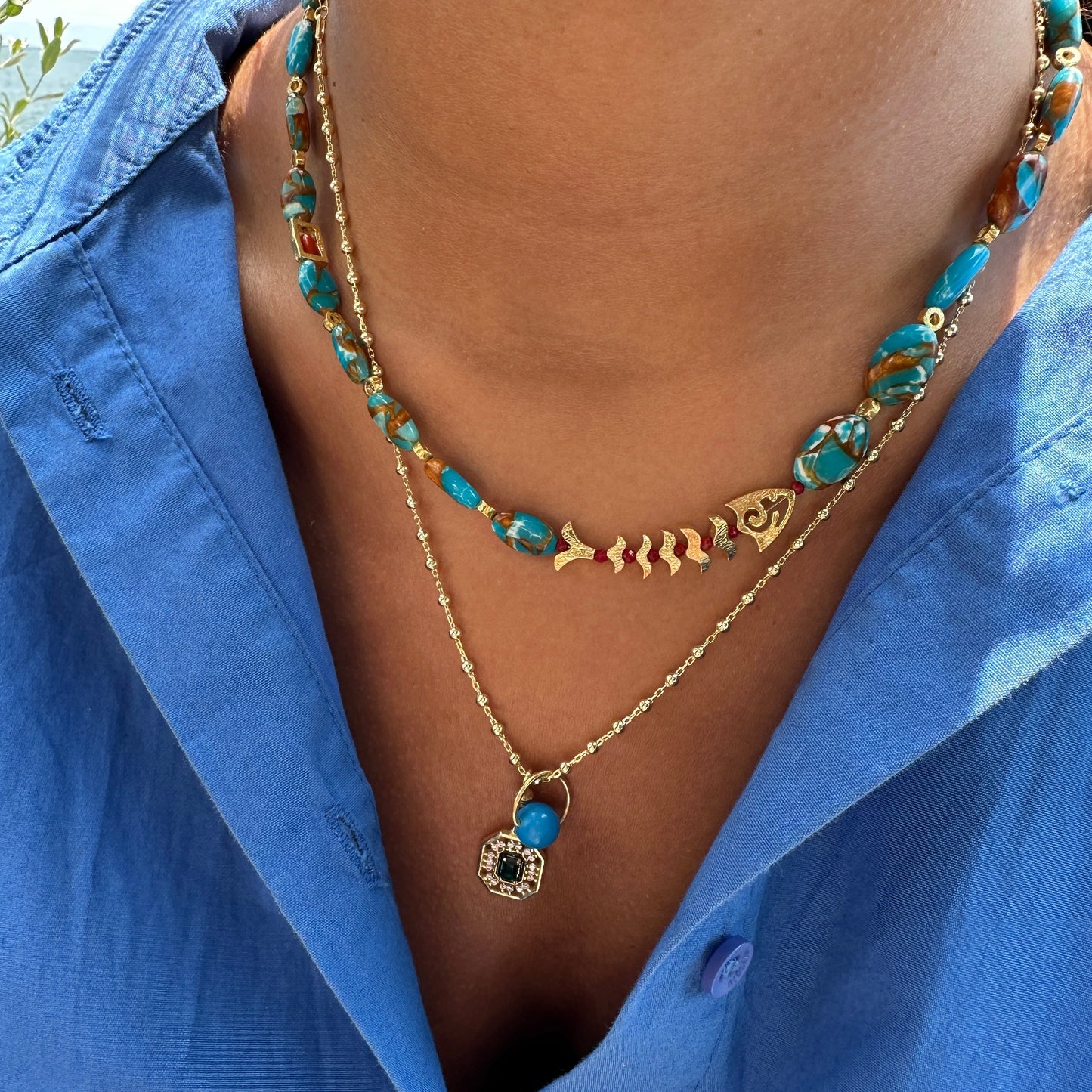 Turquoise Natural Stone Necklace with Fish Details