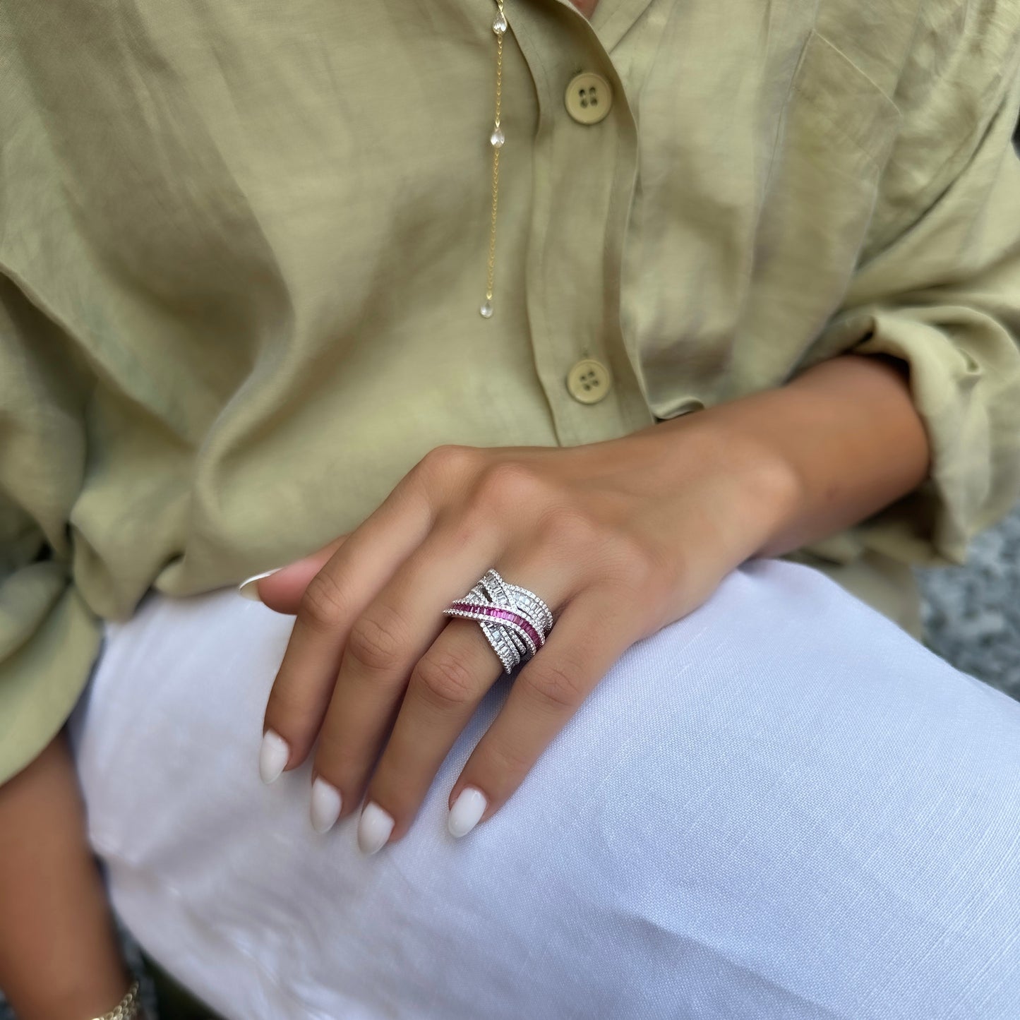Color Baguette Detailed Ring
