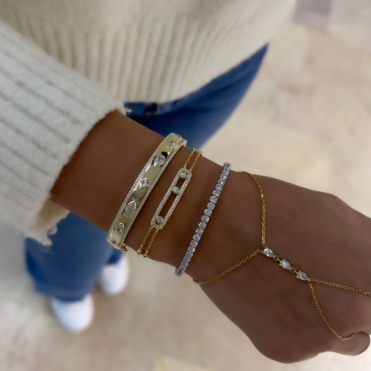 Stone Symbol Model Bracelet