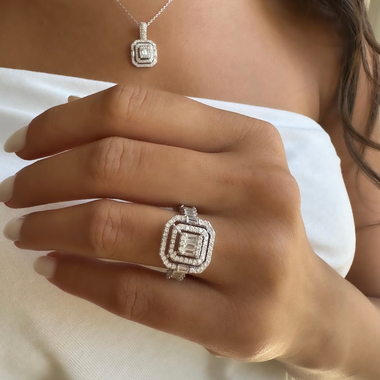 Baguette Stone Detail Set