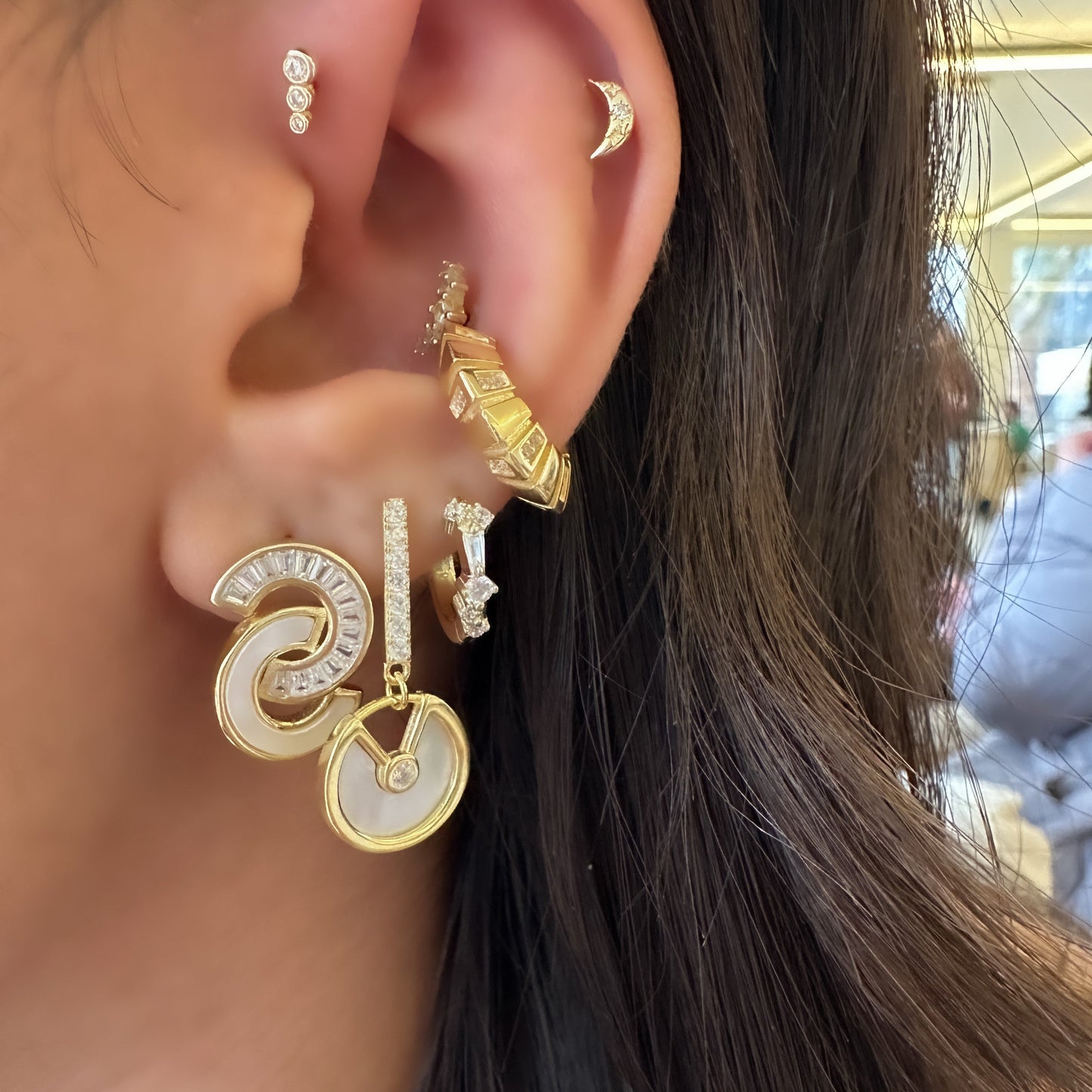 Holly Mother of Pearl Earring
