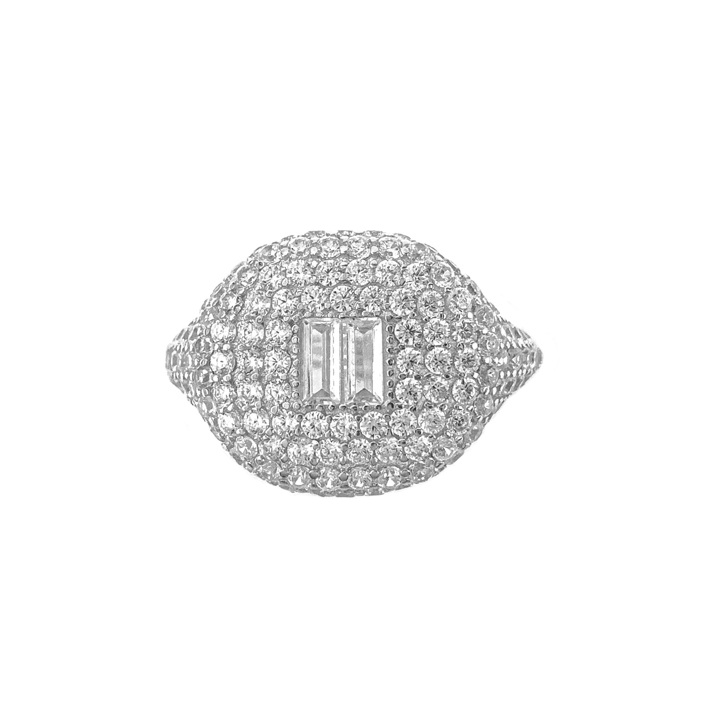 Vintage Ring with Baguette Stone in the Middle