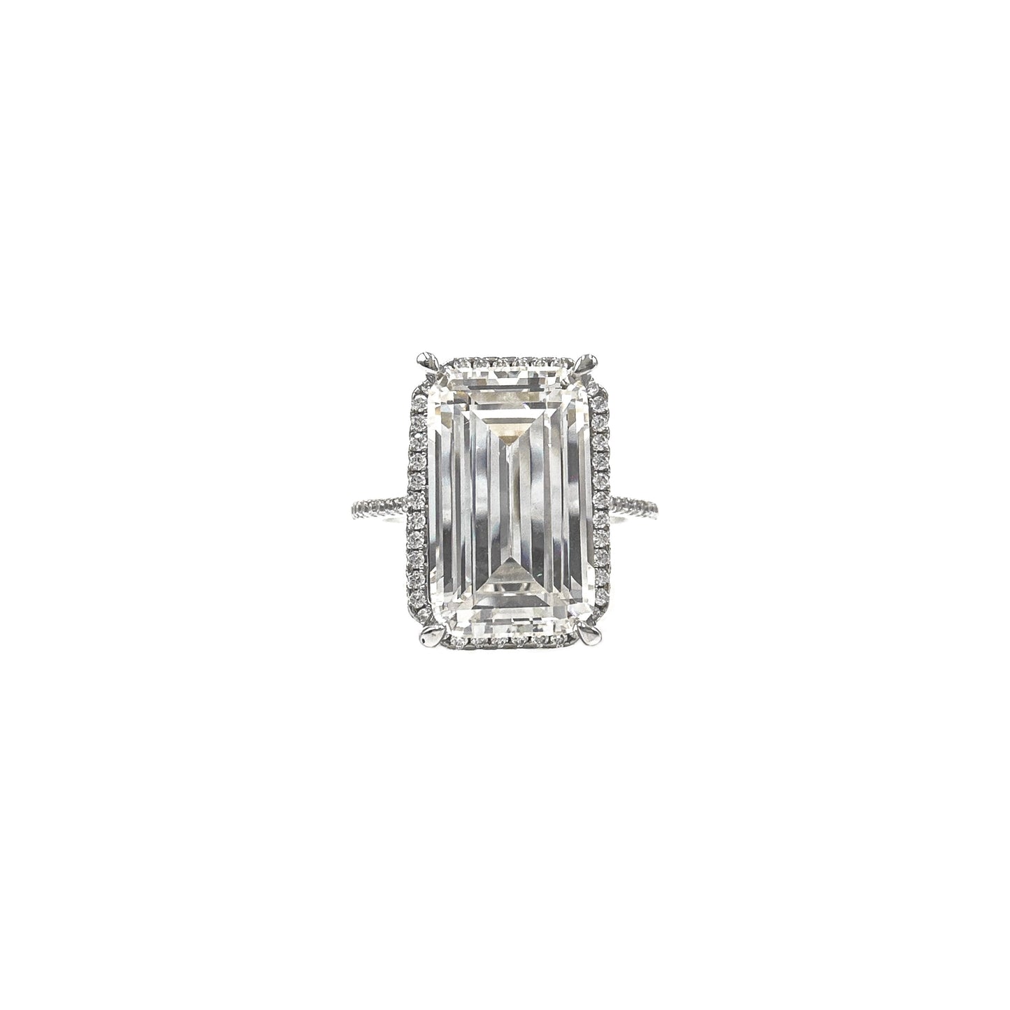 G-Color Stone Ring