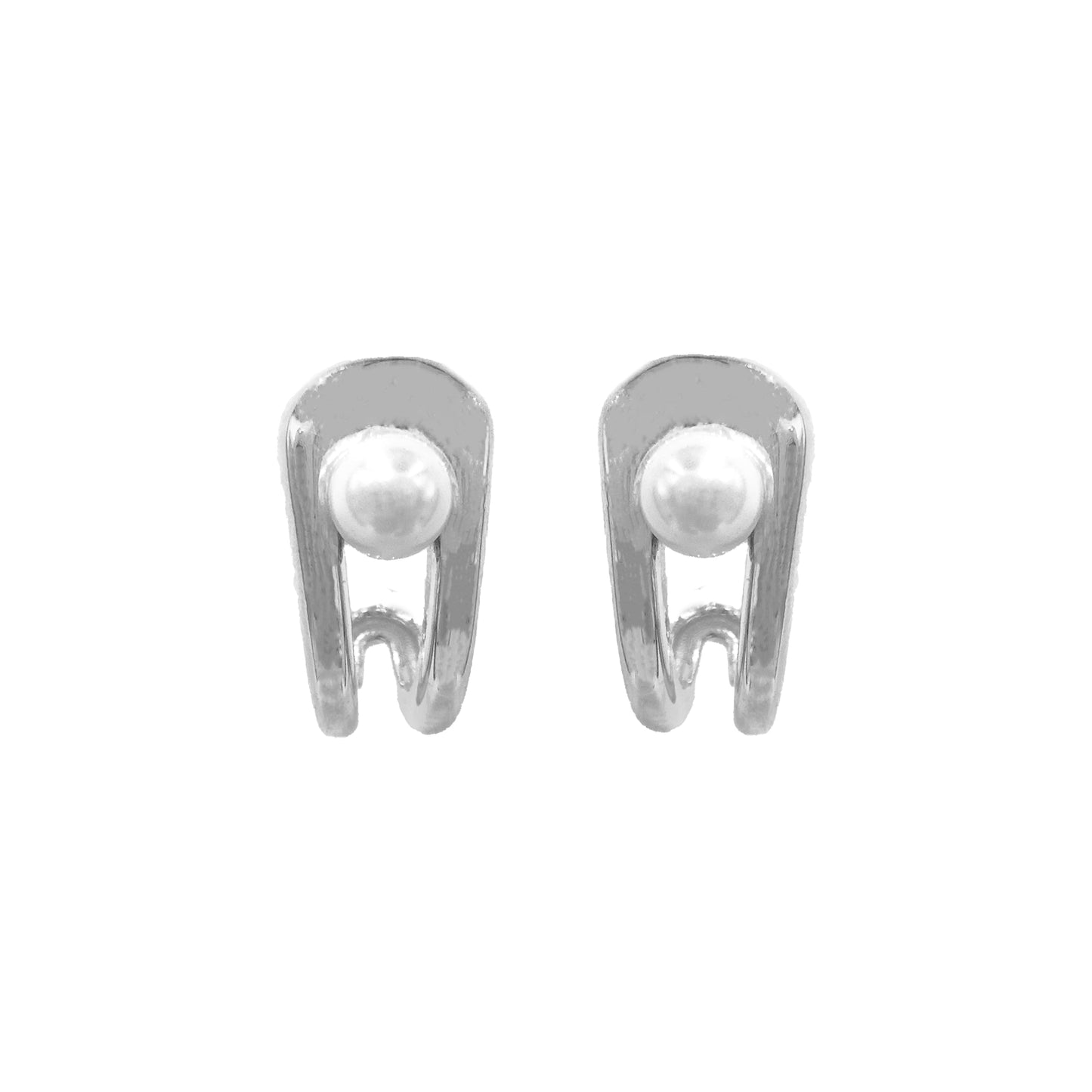 Santa Pearl Earrings