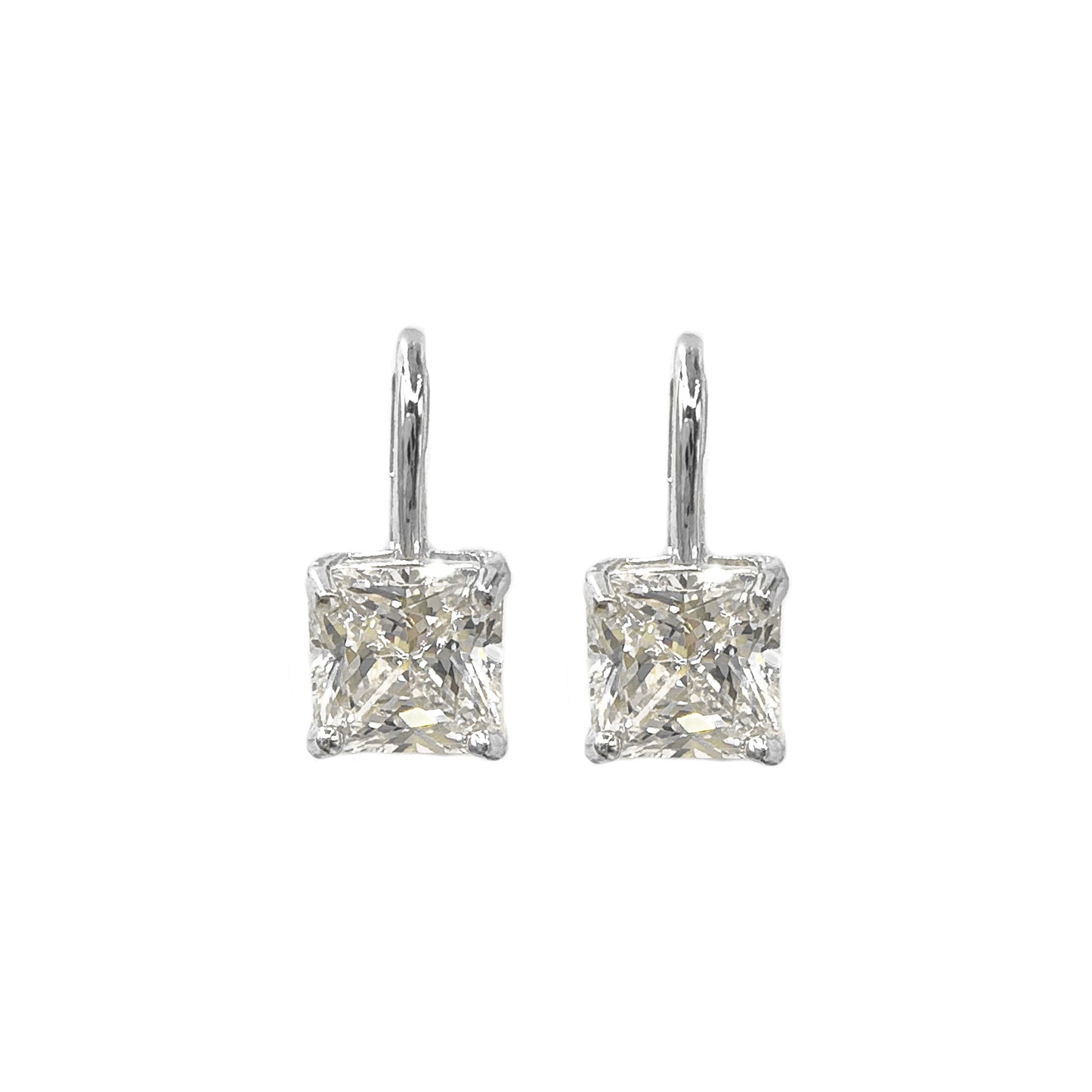 Square Mount G-Color Earrings