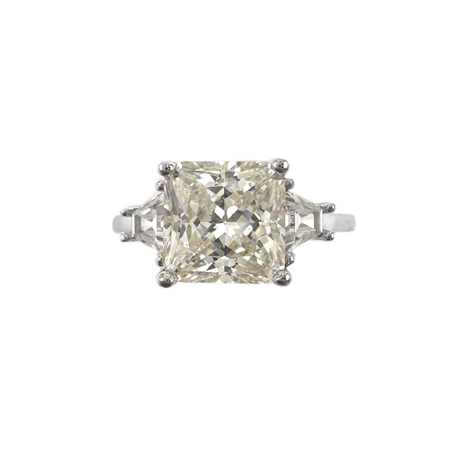 Square G-Color Ring