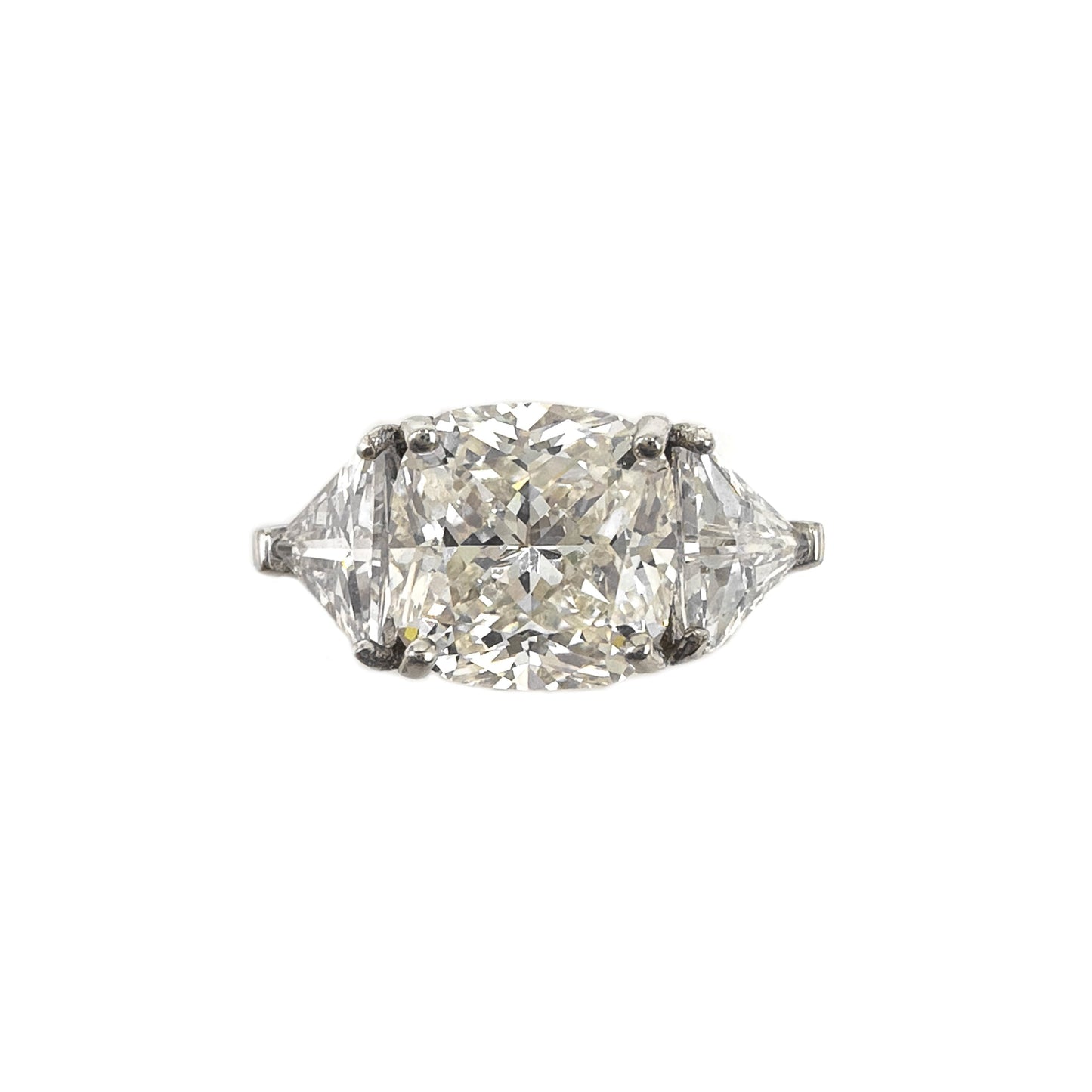 G-Color Ring with Triangular Stones on Sides