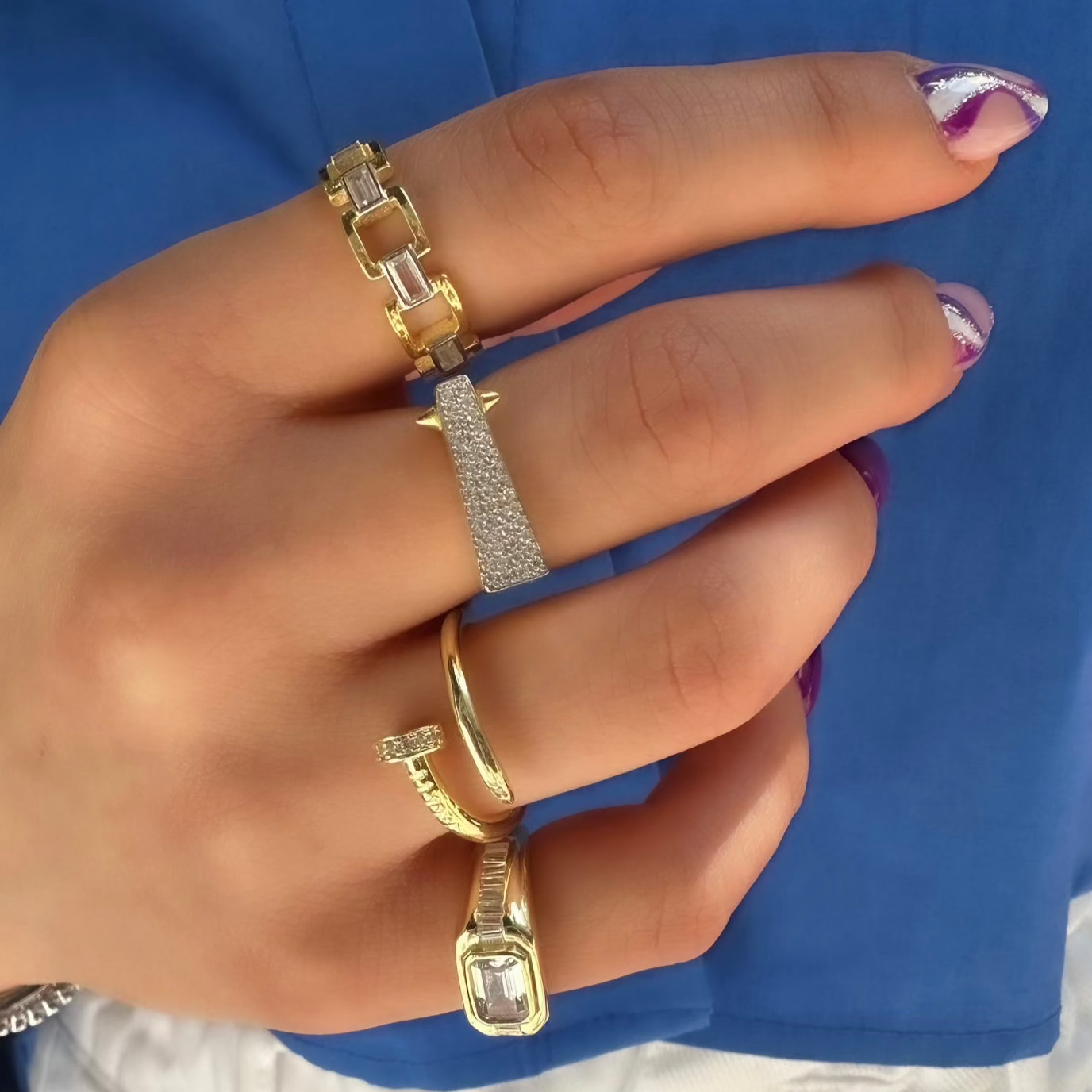 Minimal Row Stone Ring