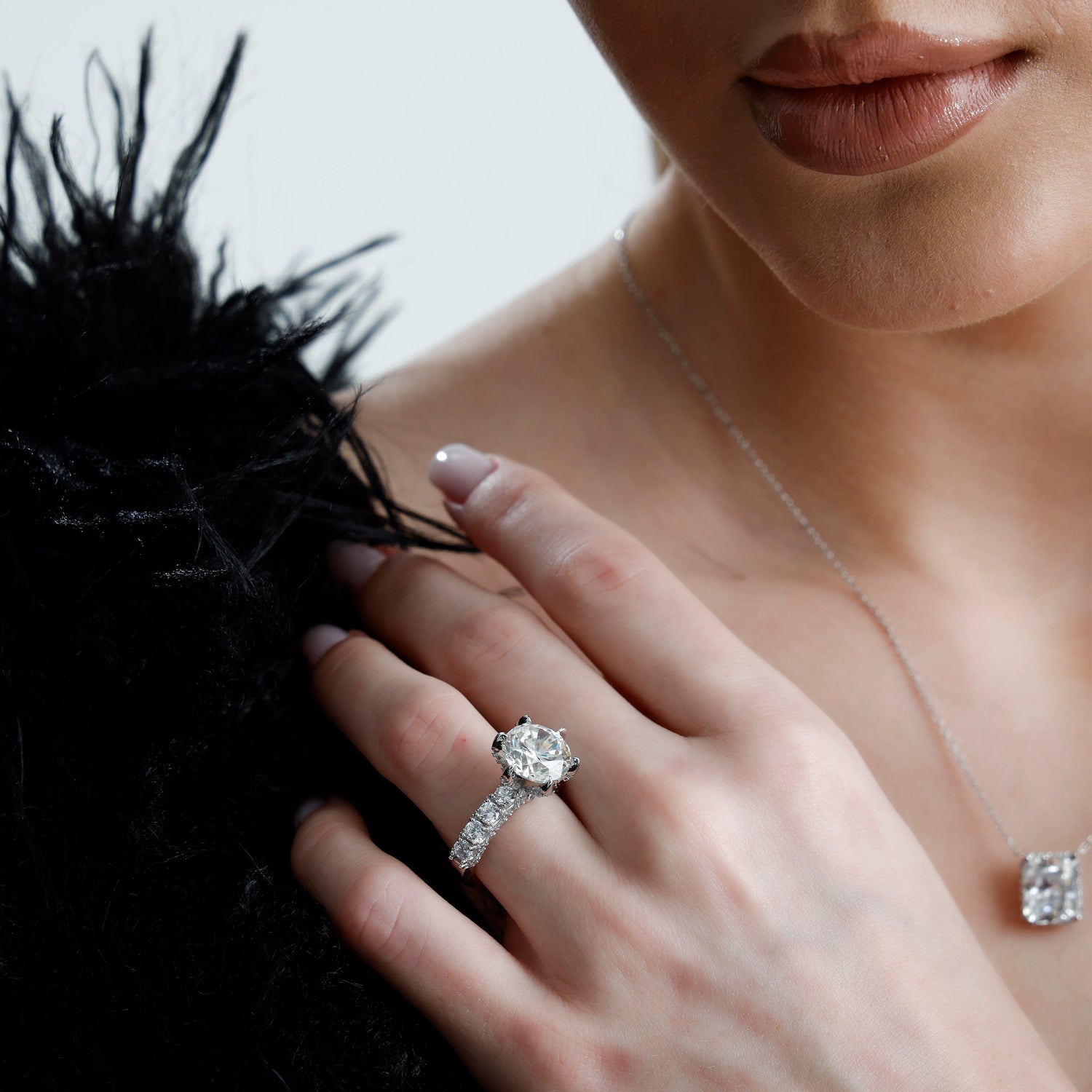 MOISSANITE