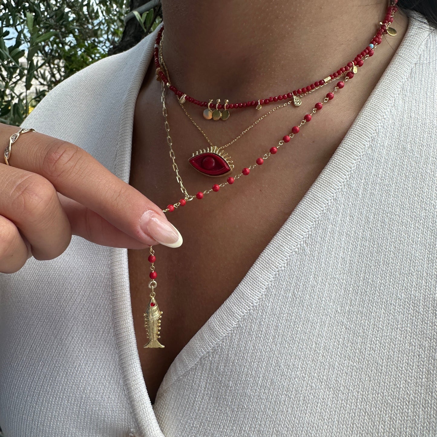 Coral Stone Fish Detail Y Necklace