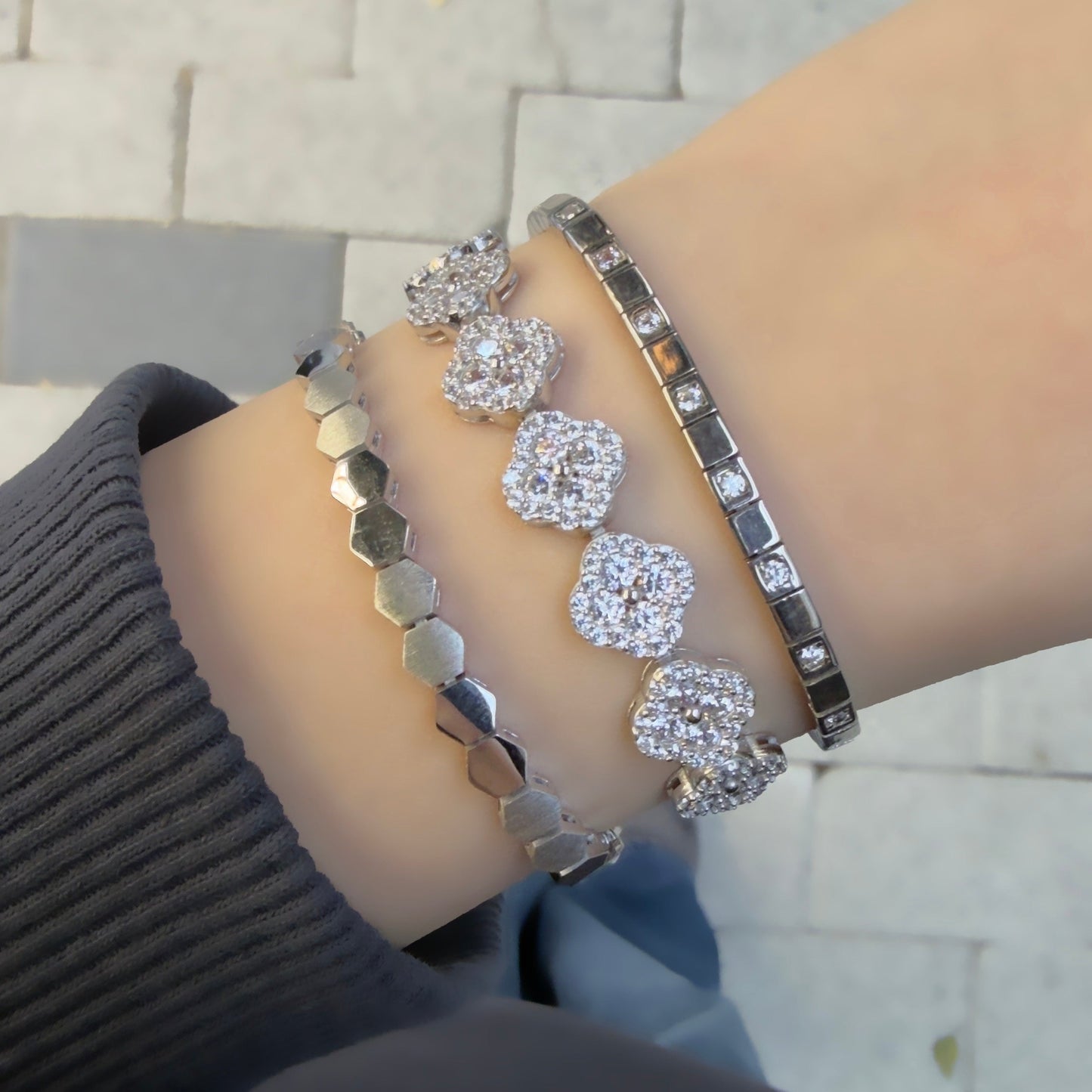 Clover Stone Bracelet