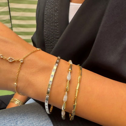 Broad Model Bracelet