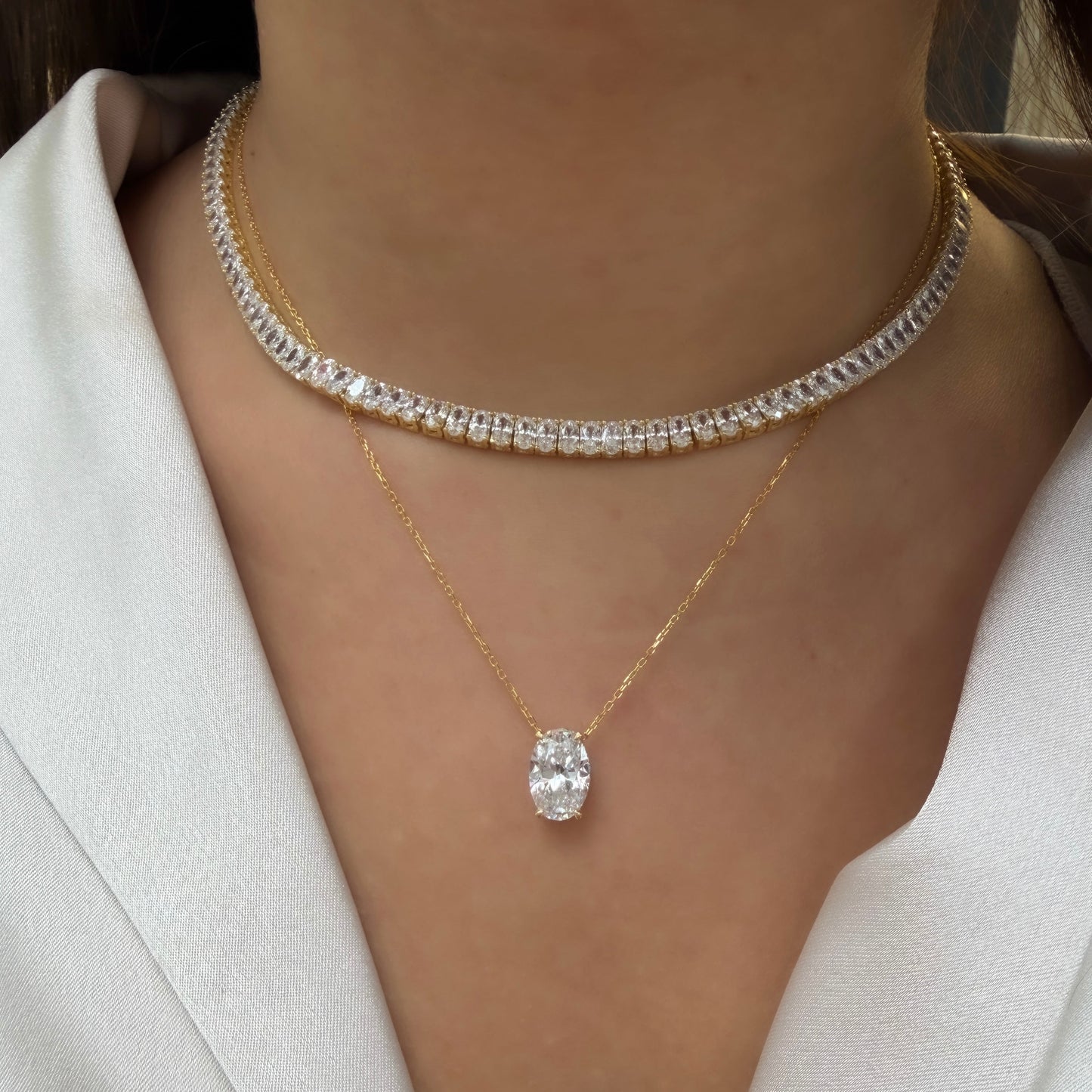 Stone Setting D-Color Oval Necklace