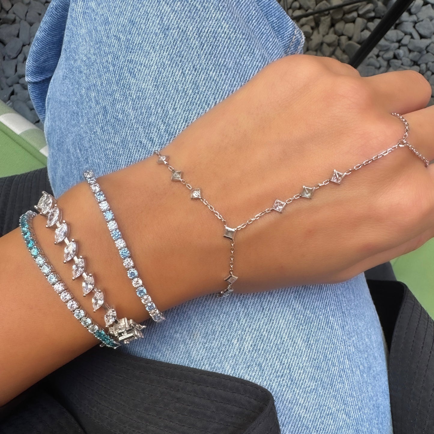 Chole Aqua Stone Shahmaran