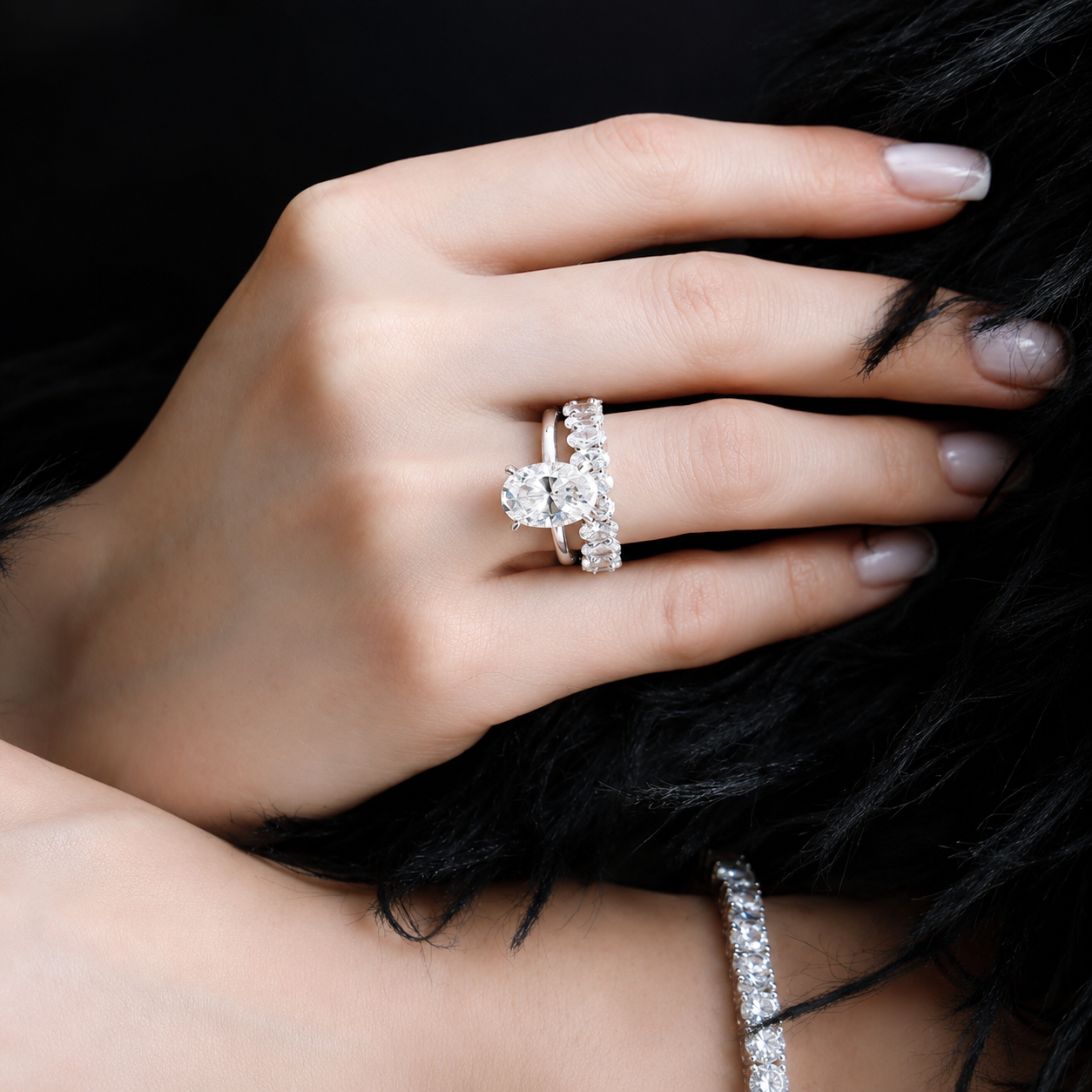 D-Color Oval Full Circle Ring