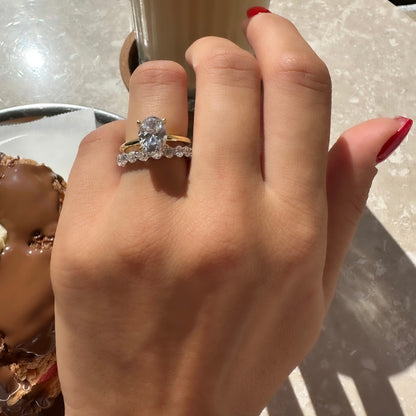 1.75 Carat Oval Ring