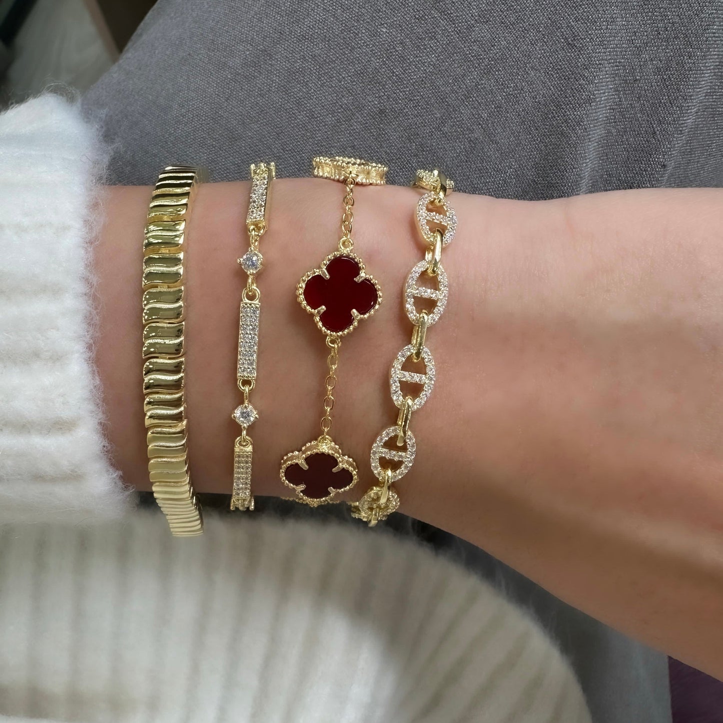 Claret Red Clover Bracelet