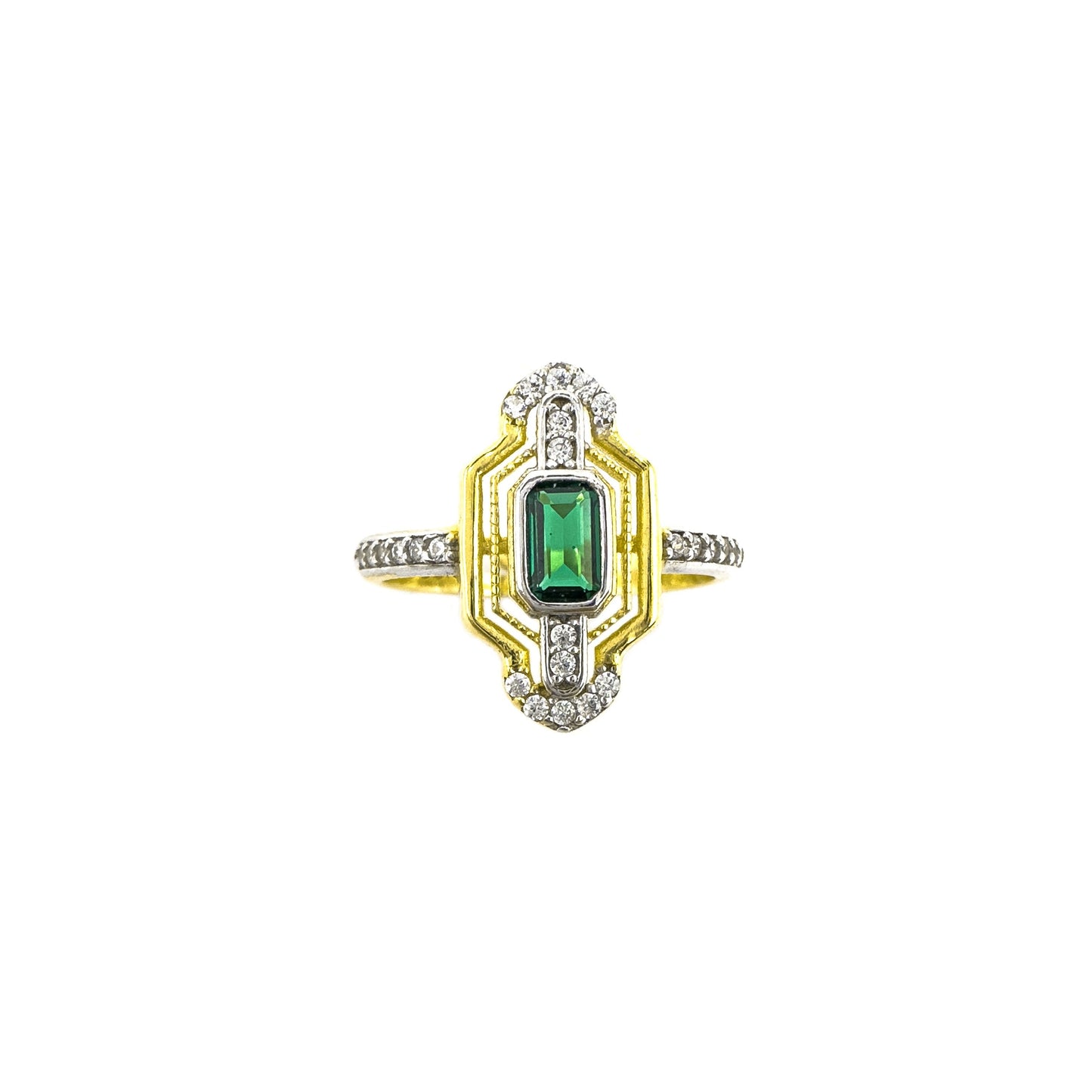 Green Stone Design Vintage Ring