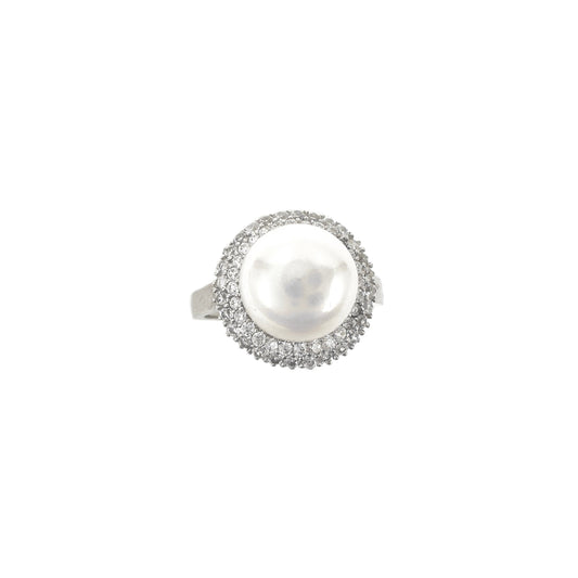 Pearl Ring with Side Stone