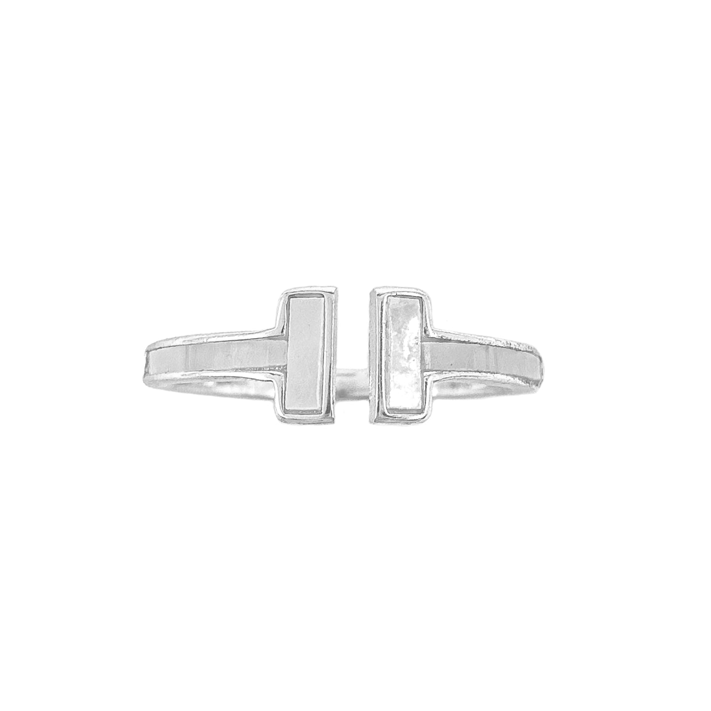 Pearl T Ring