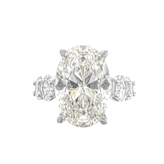 Oval Stone Band Oval G-Color Ring