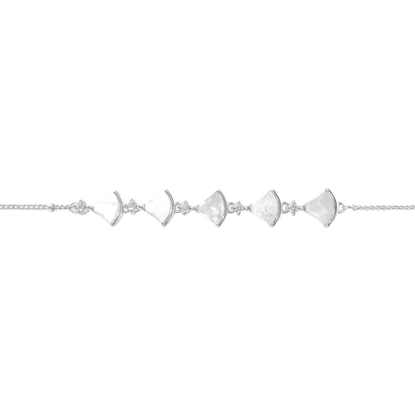 Fan Model Mother of pearl Bracelet
