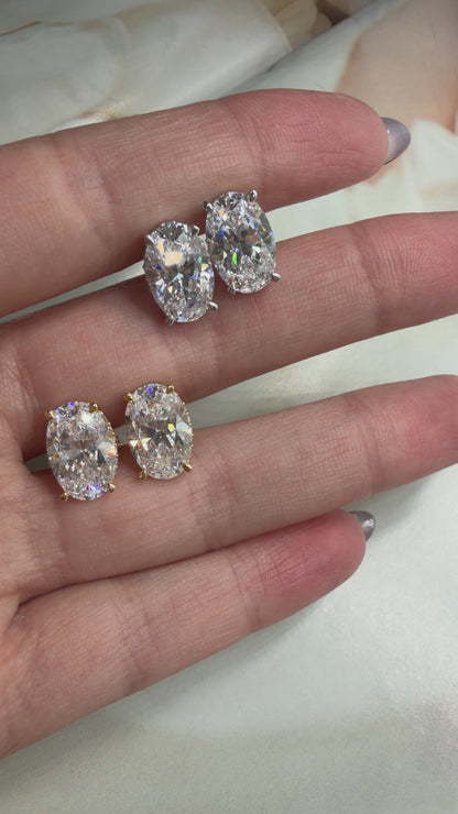 Stone-Set D-Color Oval Earrings
