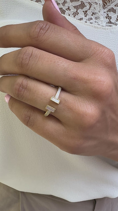 Pearl T Ring