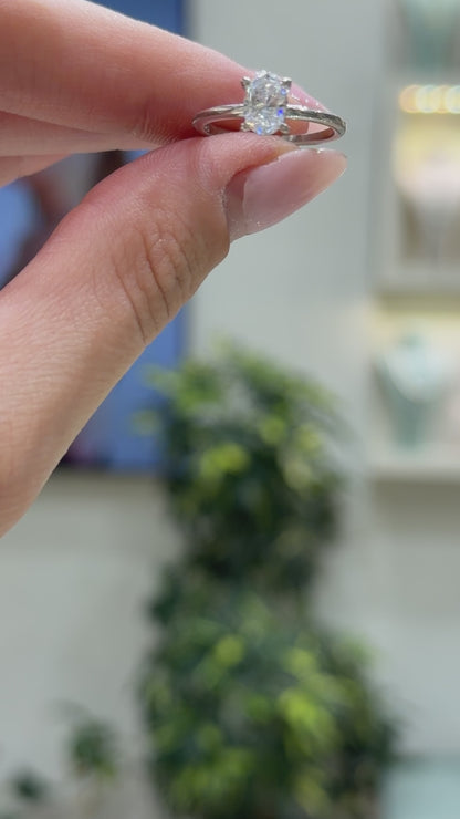 One Carat Moissanite Oval Ring
