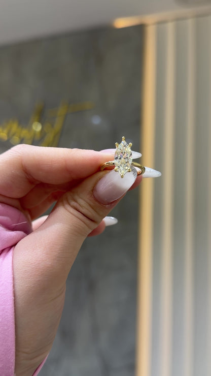 G-Color Stone Setting Long Marquise Solitaire Ring