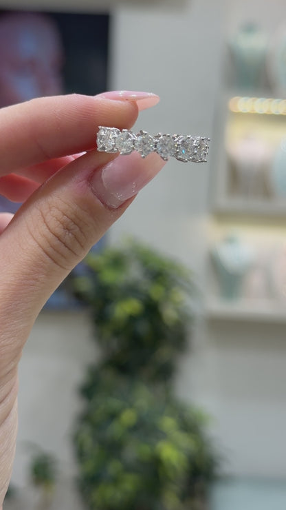 Moissanite Prong Full Circle Ring