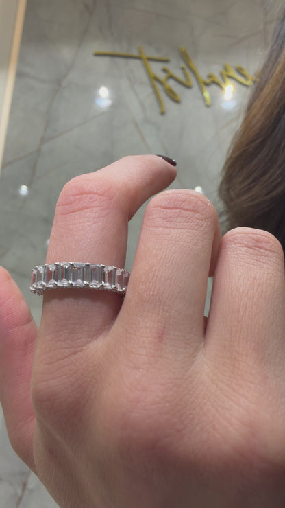 Baguette Full Circle Ring