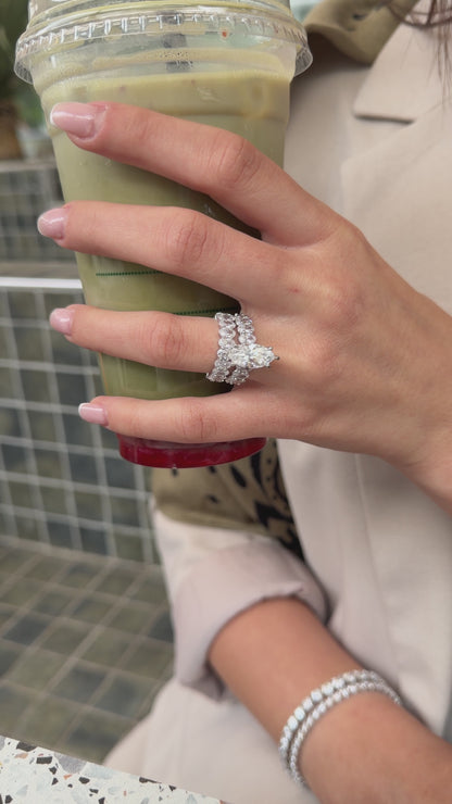 Oval Moissanite Ring with Teardrop-Shaped Arm